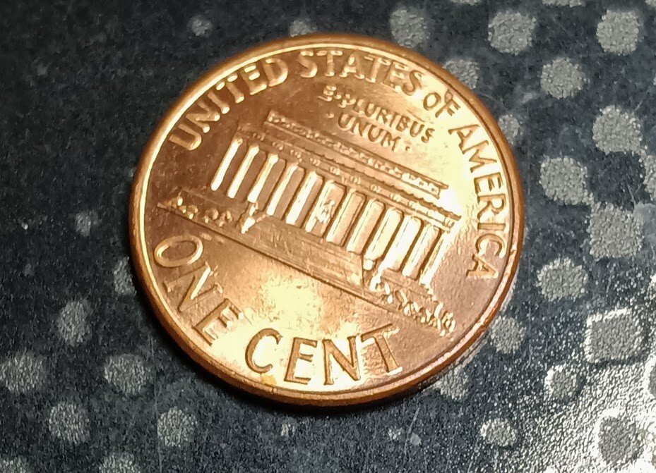 2006 LINCOLN Memorial PENNY NO MINT MARK . ERROR AM CLOSE / Dbl