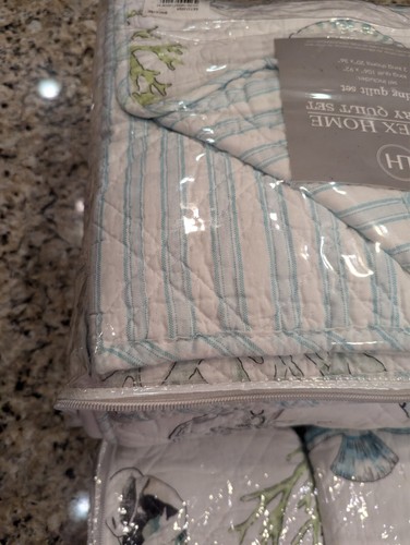 Levtex Home Luxury Quilt Set Biscayne Tropical Fish in Aqua Green Coral King - 第 9/10 張圖片