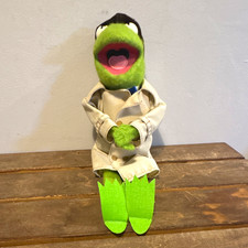 Fisher-Price Kermit the Frog Muppets Plush Doll Vintage 1981 MPN 857