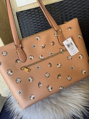 Coach Gallery Tote Bag With Shell Print In Canvas/Coral/Sunrise