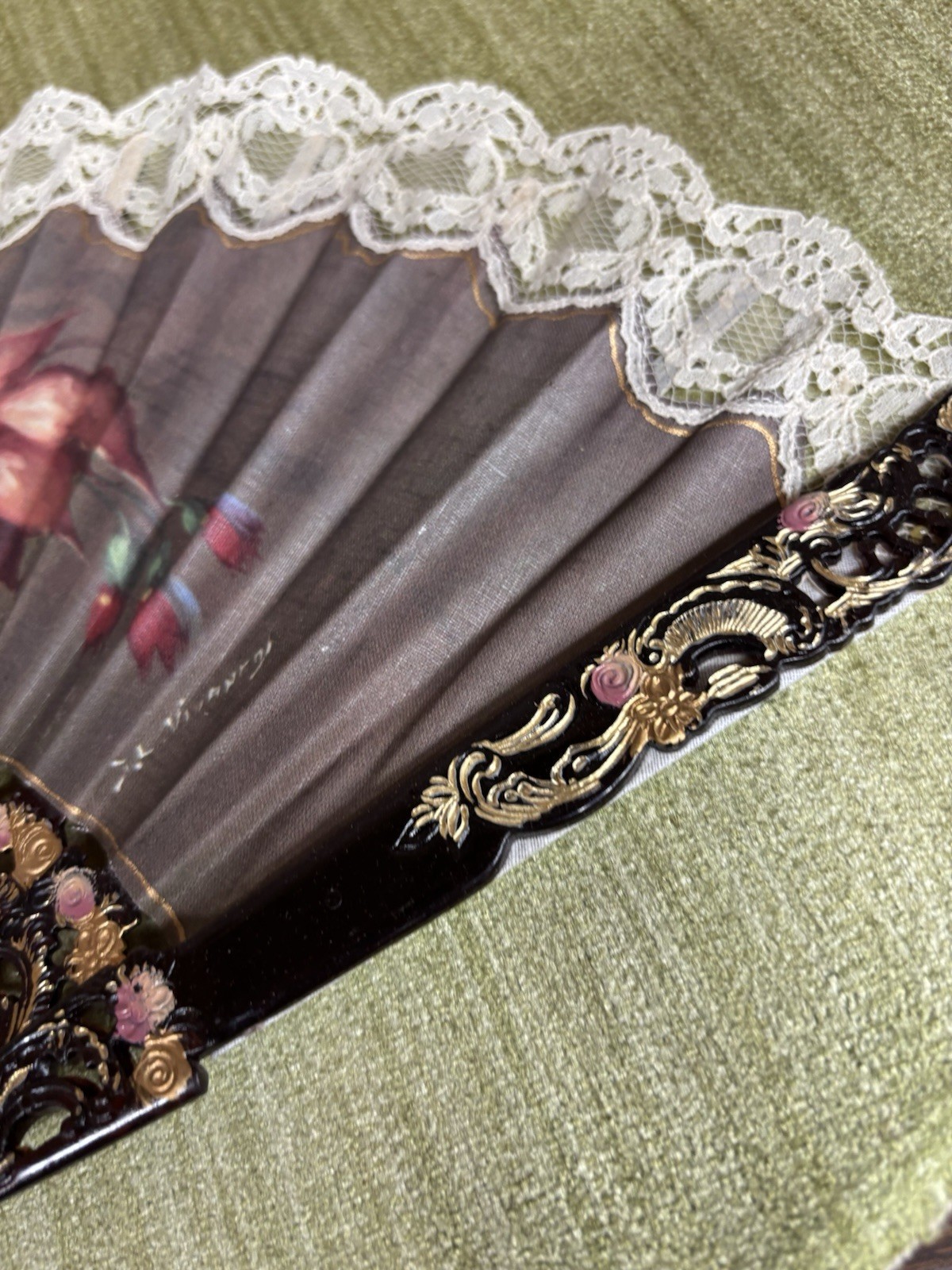 Fan Shadow Box Vintage Hand-Painted Fan Shadow Box Display, Unknown Maker | Antique