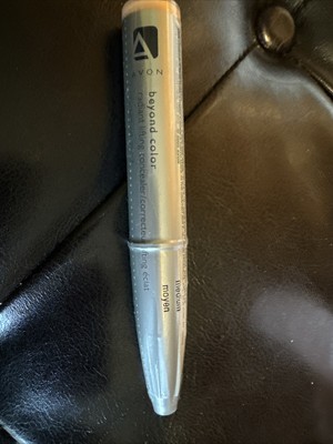 AVON BEYOND COLOR RADIANT LIFTING CONCEALER Medium New