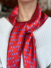 Excellent 100 Silk Hand Rolled Square Scarf