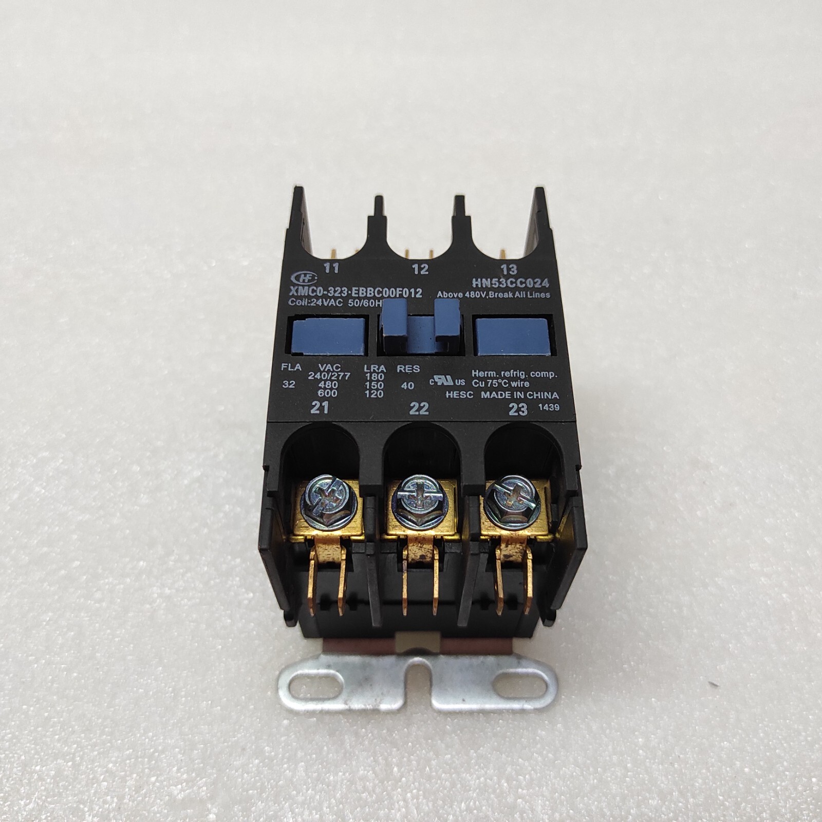 CARRIER XMC0-323-EBBC00F012 CONTACTOR HM53CC024 COIL VOLTAGE 24VAC