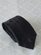 KARL LAGERFELD PARIS New Men  s Neck Tie