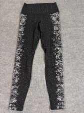 Lululemon Wunder Under High Rise Black White Floral Size 8 Yoga Workout CLEAN