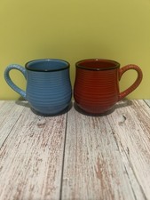 2 X STUNNING RETRO LA CAFETIÈRE ESPRESSO MUGS (2.5 ?H) EXCELLENT CONDITION