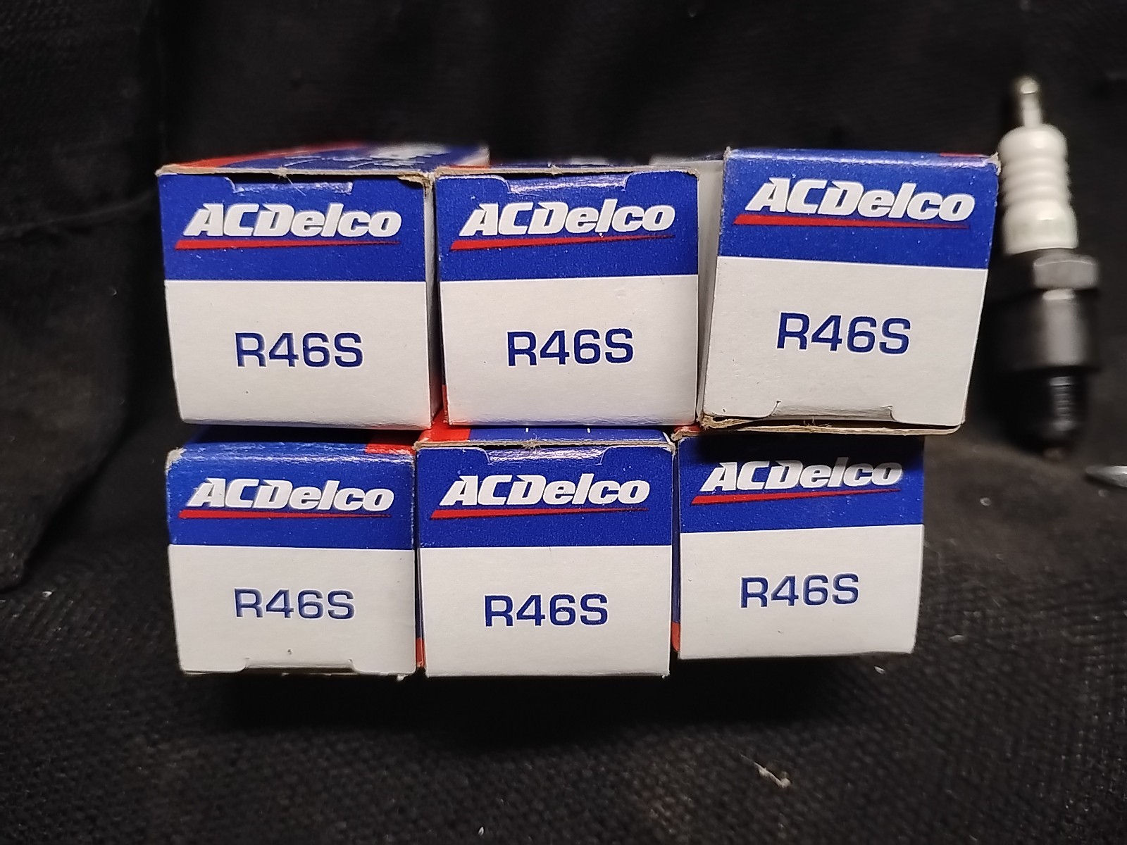 AC DELCO R46S Spark Plugs LOT OF 6 GTO LeMans Firebird Nash DeSoto USA NOS