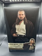 Hot Toys Star Wars The Phantom Menace Qui-Gon Jinn 1 6 Scale Figure - MMS525