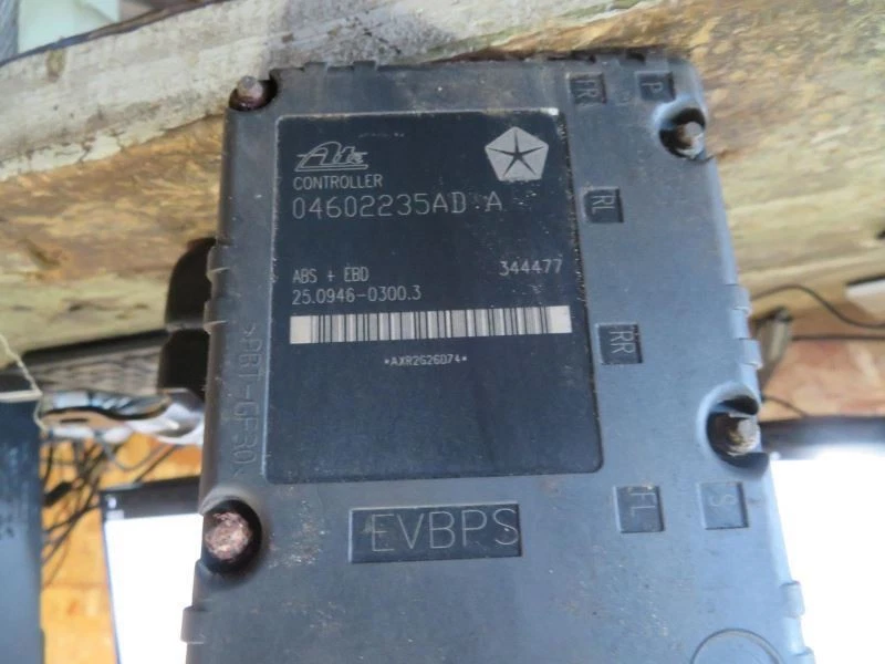 Anti-Lock Brake Part Assembly Convertible 6 Cylinder Fits 01-04 SEBRING 164272 - Image 2 of 4