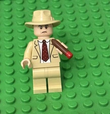 Lego BAM City Tan Suit Mob Boss Ganster Mini Figure with MOC Cigar Utensil Toy
