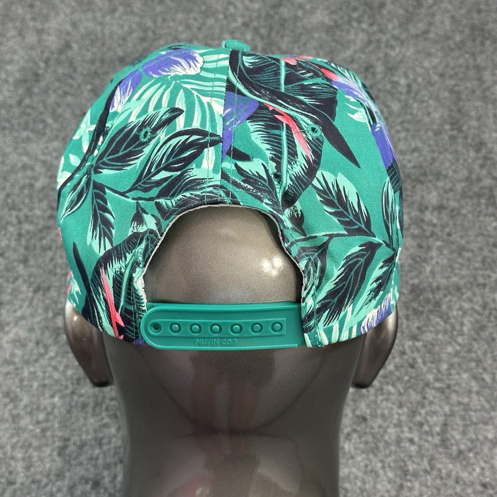 VTG Basic Hat Embroidered Logo Snapback Rope Truc… - image 5