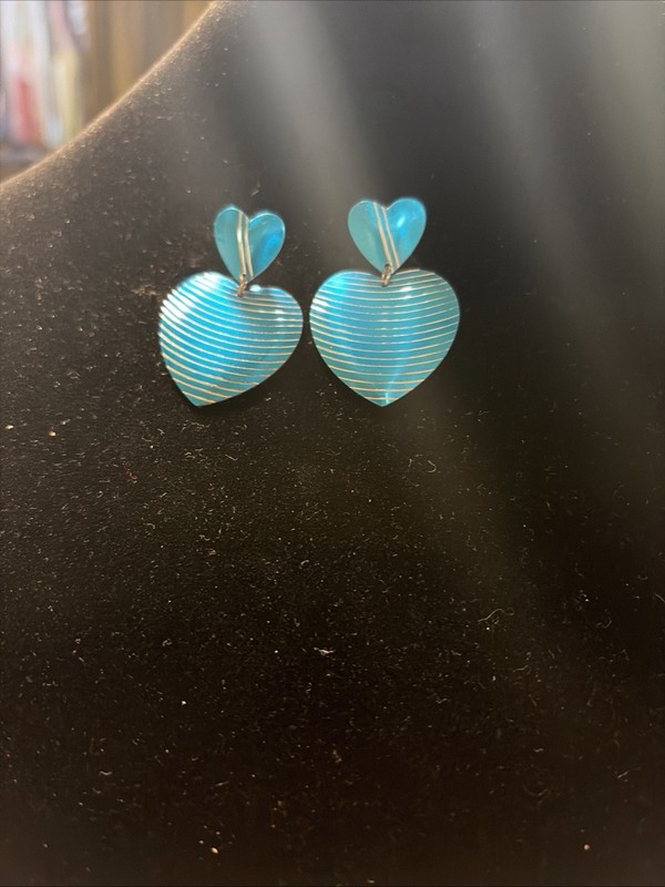 Vintage 1988 Blue Heart Metal Dangle Avon Postback Earrings