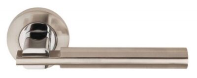 Dale Arc CHRONOS Türgriffe auf Rund Rose Satin Nickel/Chrom PAAR Durchgangsset