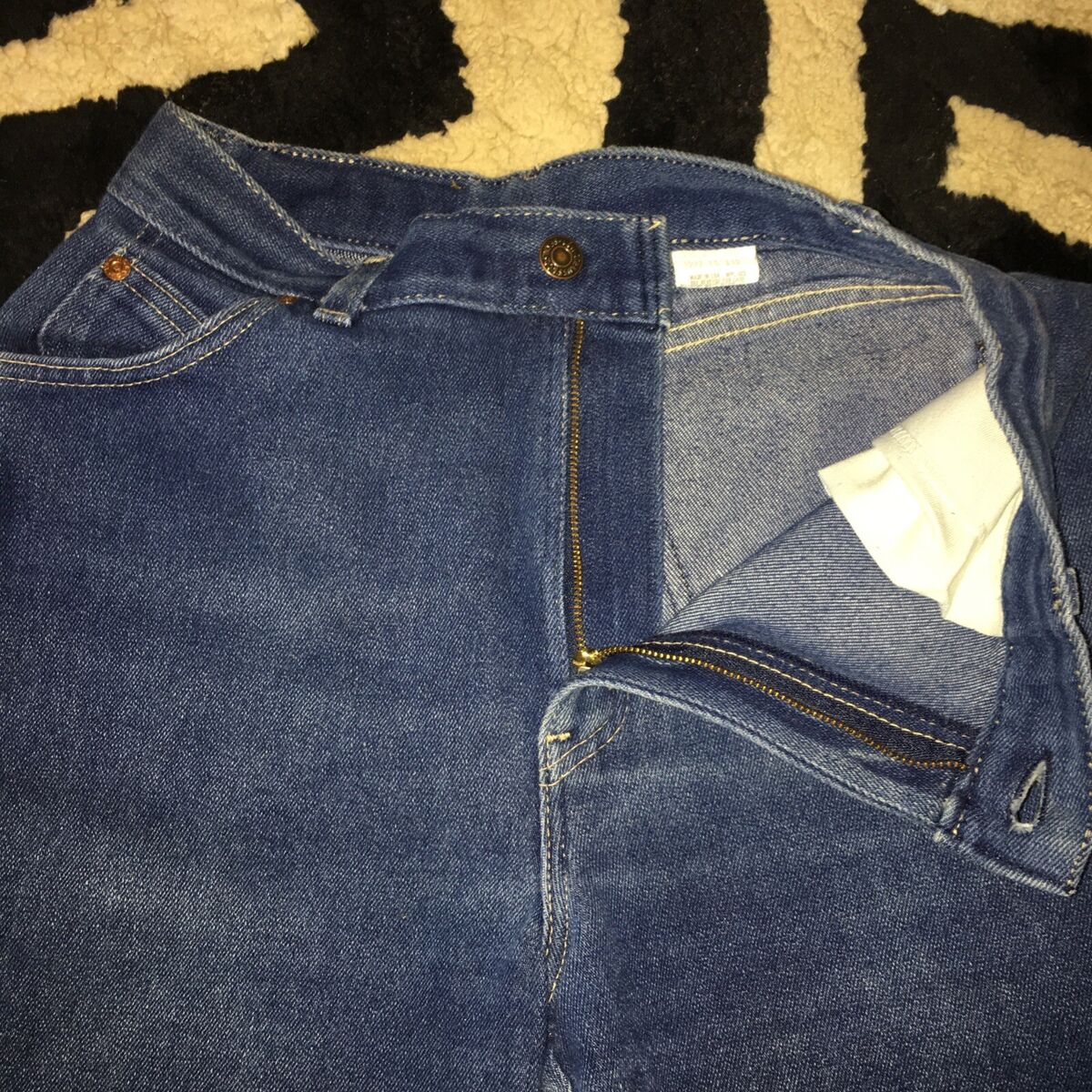 1980's Levi's 573 White tab Stretch Jeans High Waisted 12/28 1980's Levi's 573 White tab Stretch Jeans High Waisted 12/28