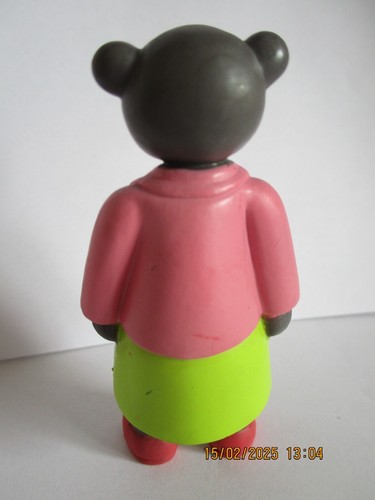 Figurine Petit ours Brun Maman " Veste Rose" - Picture 3 of 3