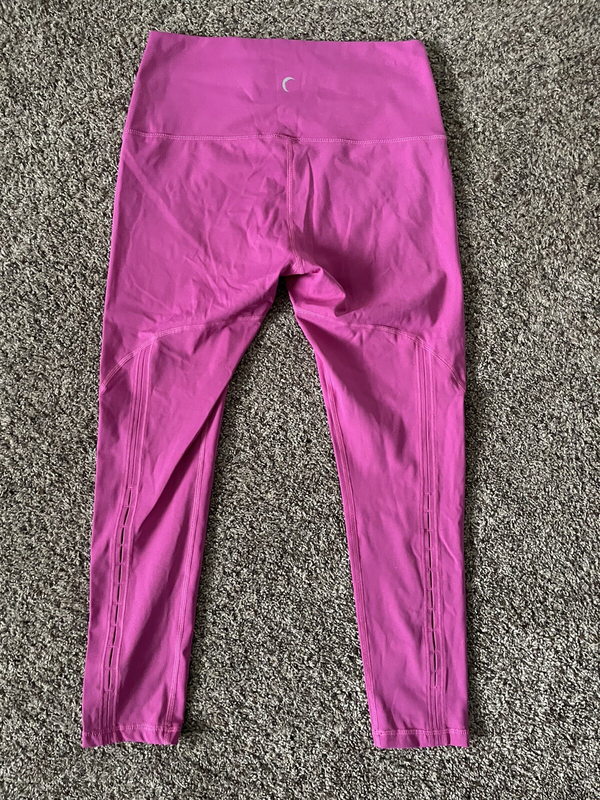 ZYIA ACTIVE Size 12 Hot Pink LIGHT N TIGHT HI RISE 24" Cropped Leggings