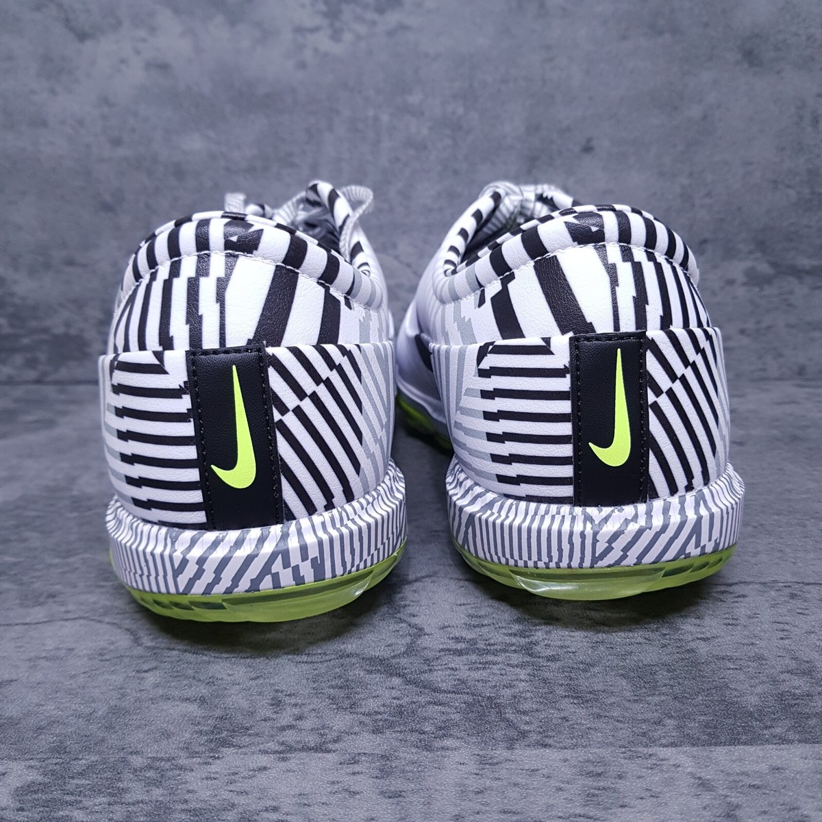 NIKE Air Zoom Victory Tour Golf NRG Fearless Together Golf  display picture 3