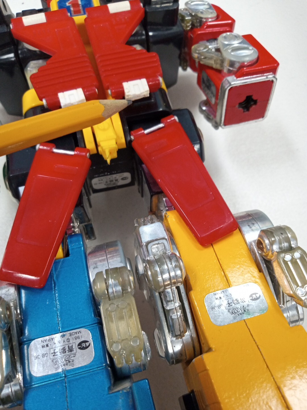 DIAMOND BELT VOLTRON Vintage Lion Force Die Cast Rare eBay