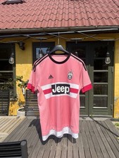 Juventus 15/16 różowy zestaw wyjazdowy