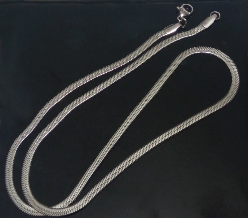 1pz collana girocollo snake chain in acciaio inox 45cmx3mm colore argento scuro - Immagine 2 di 2