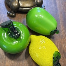 VINTAGE MURANO GLASS STYLE HAND BLOWN GLASS FRUITS Apple, Pear, Lemon Set Of 3