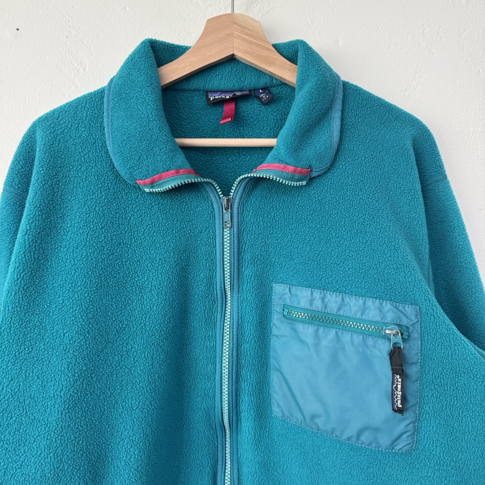 Vintage 90's Women's Made In USA Patagonia Teal Full Zip Fleece Jacket thumbnail 3