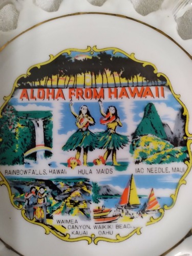VINTAGE ALOHA HAWAII 6" GOLD LATTICE TRIMMED SOUVENIR PLATE - Picture 4 of 5