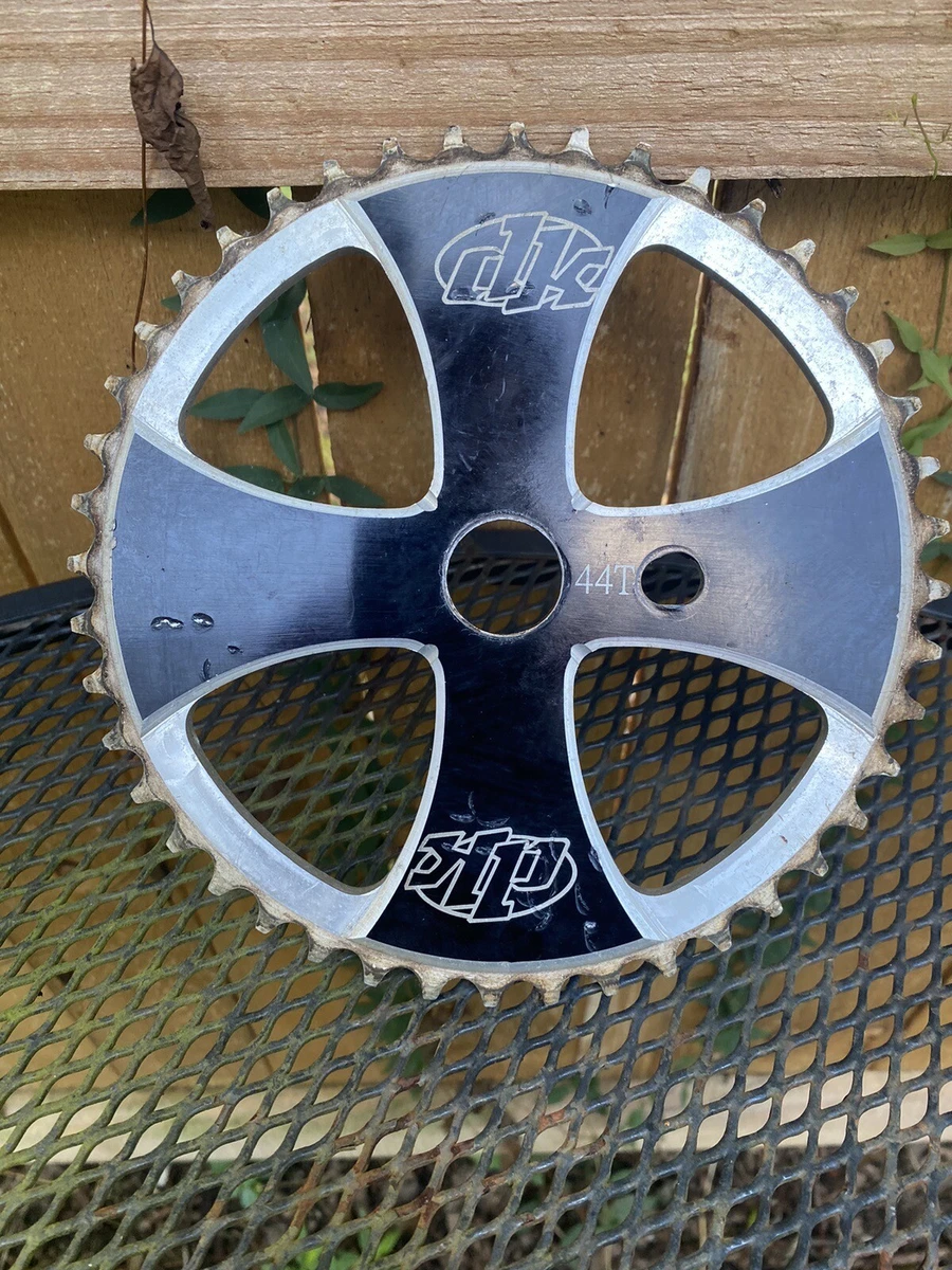 Dk iron hotsell cross sprocket