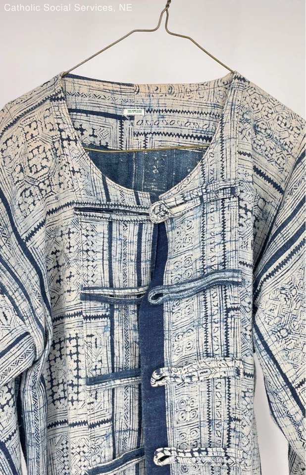 Unbranded Blue White Women's 100% Hemp Cloth Coat - Size Small/Medium - Image 4 of 4