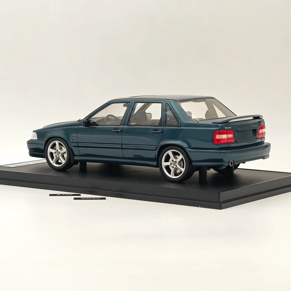 RAM Collectibles 1:18 VOLVO S70R 1998 RM-0011 Resin Model Car Limited Green - Immagine 4 di 4