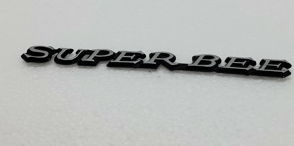 1970 Dodge Coronet Super Bee Hood Scoop Script Name Plate Ornament 2998749 NOS. - Image 3 of 4
