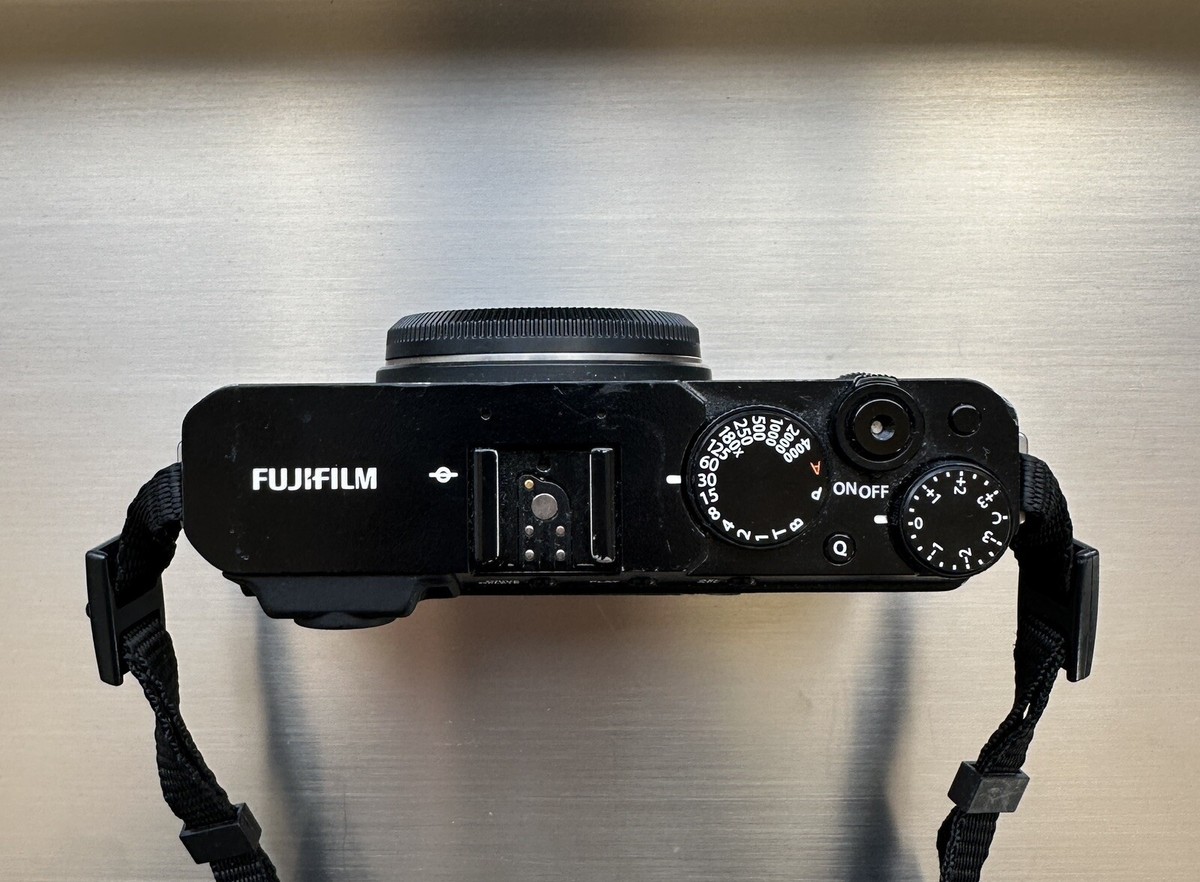 Fujifilm X-E4 26.1MP Mirrorless Digital Camera - Black (Body Only