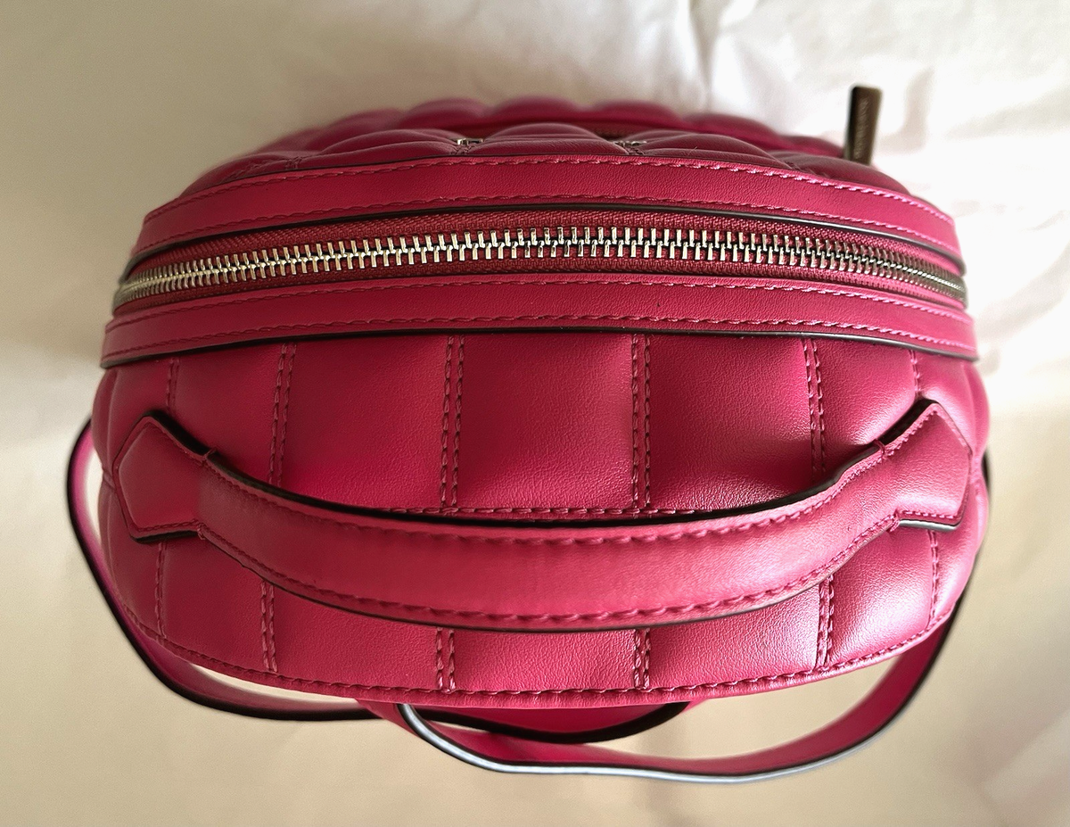 New Michael Kors Sheila Medium Backpack Quilted Dragon Fruit  display picture 1
