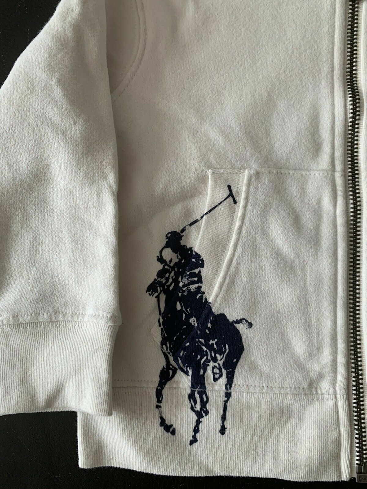 Picture 2 of 5