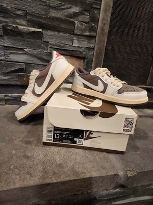 Jordan 1 Low Travis Scott Reverse Mocha Pre School Size 13C
