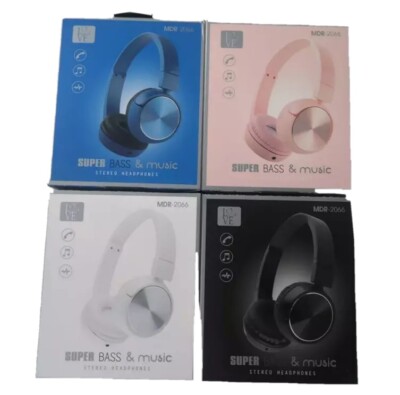 Excellent quality 3.5mm plug Stereo sound Light weight Headphones