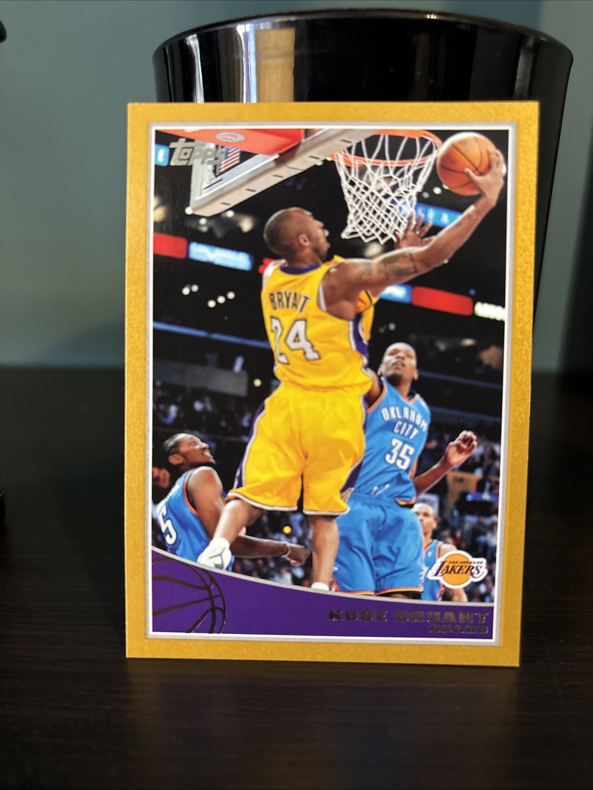 2009-10 Topps - Kobe Bryant #123 Gold /2009