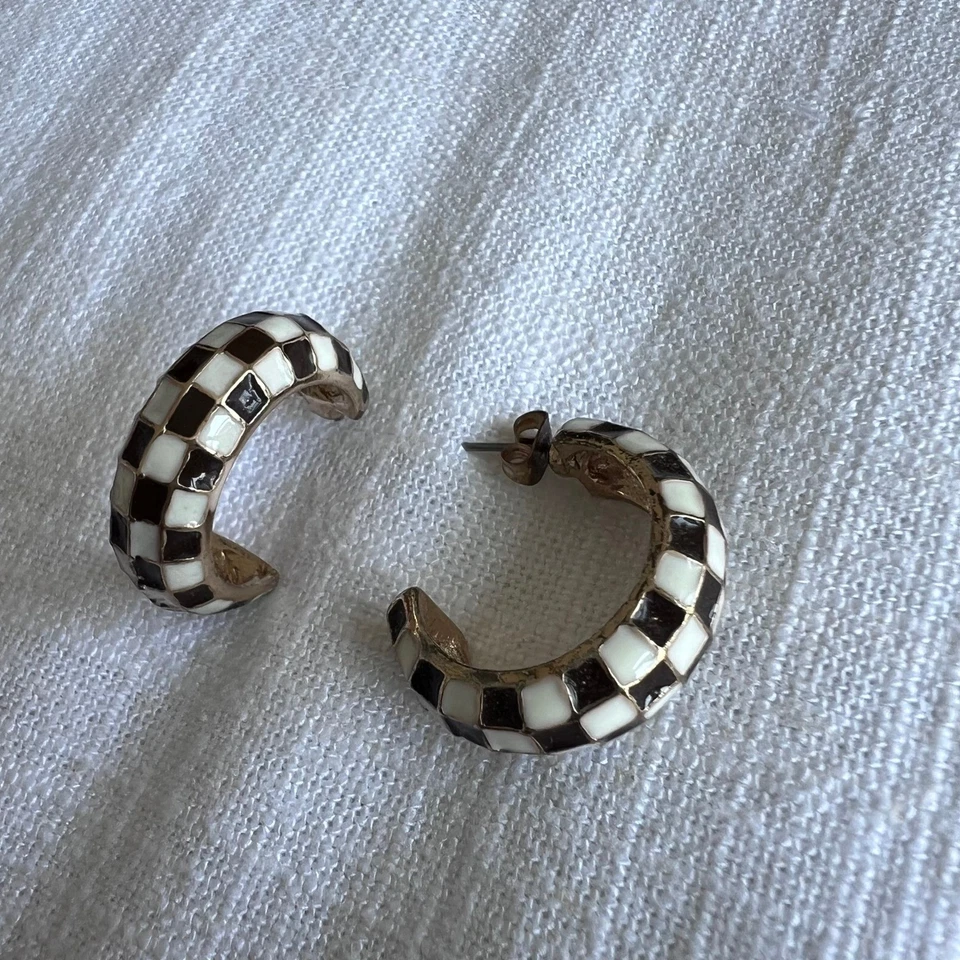 Checkered Hoop Earrings Brown White Gold Tone Checkerboard Pattern Jewelry - Image 3 of 4