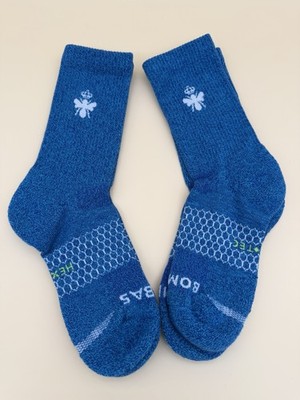 Bombas Unisex Crew Hex Tec Blue Socks Size Medium 2 Pairs  