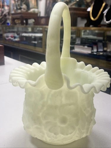 Vintage FENTON Ruffle Satin Custard Green Basket Dish Uranium Glass