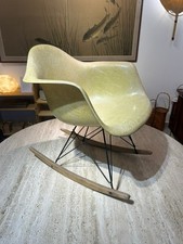 Rare rocking chair Eames modele RAR 1ere edition base original Zenith Plastics