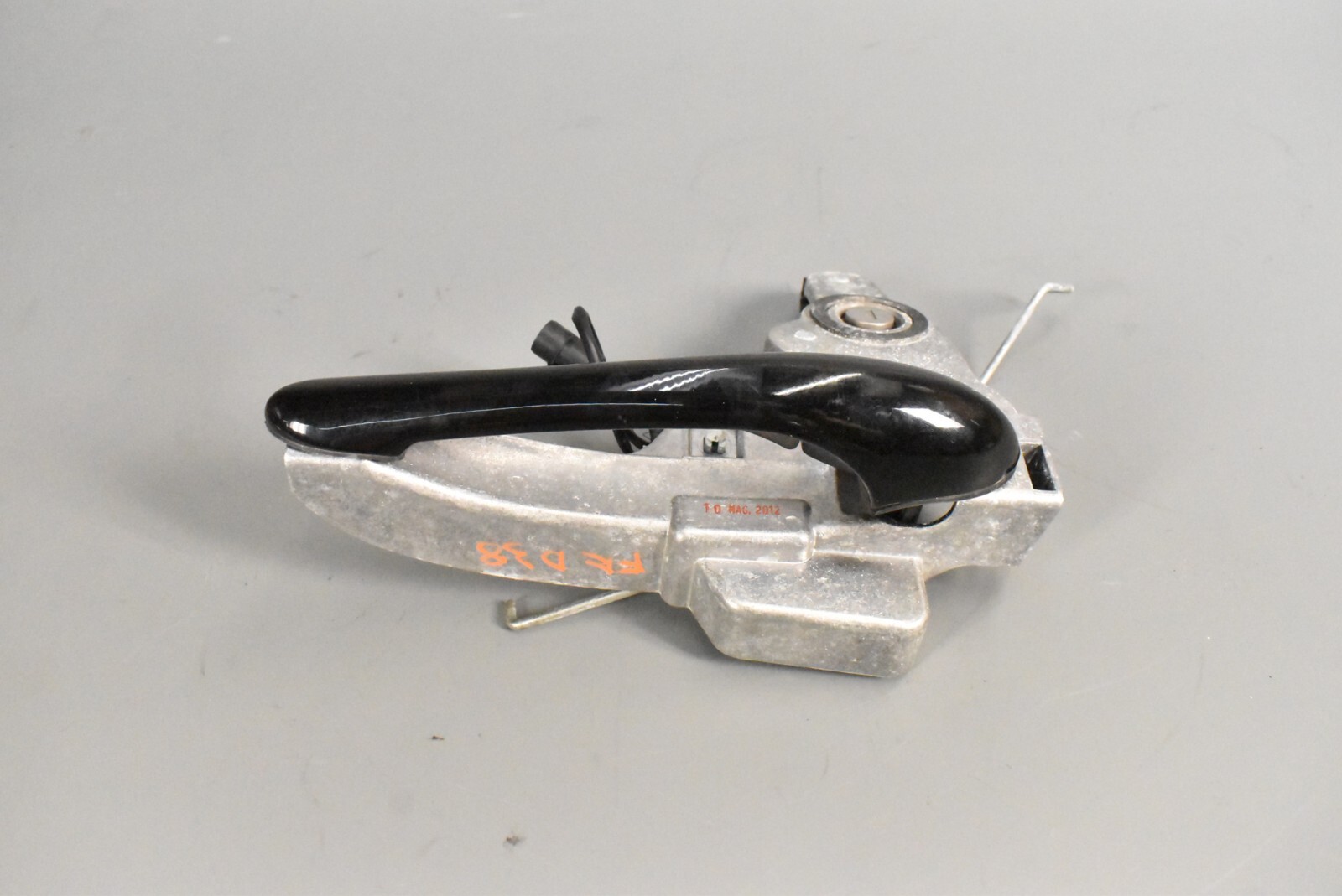 Maserati Quattroporte 2004-2013 Front Right Door handle