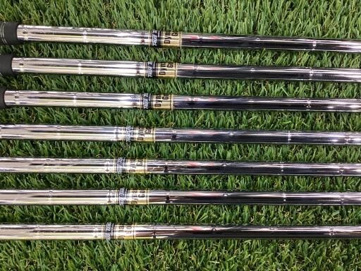 Mizuno JPX 921 FORGED 7pcs 4-Pw Iron Set Dynamic Gold X100