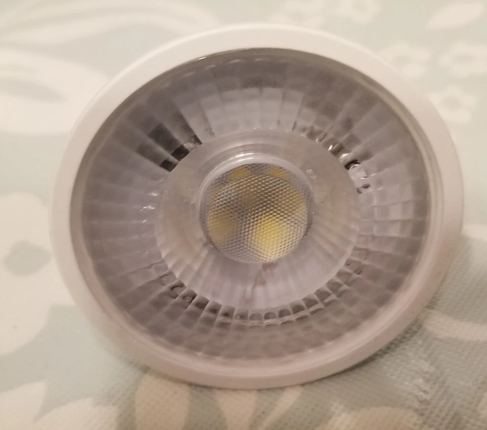 [6 Pack] Simba Lighting® LED GU10 5W Non-Dimmable 50W Replacement Bulb 5000K - Image 4 of 4