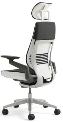 Steelcase Gesture Light Aktion mit Kopfstütze