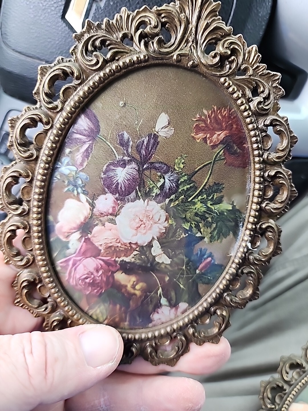 (2) Ornate Oval Brass Picture Frames Made In Italy Floral Print Gimbels