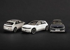 Official Hyundai IONIQ 5 Diecast Collector’s Model Car 1:43 Scale – 3 Colors Ava