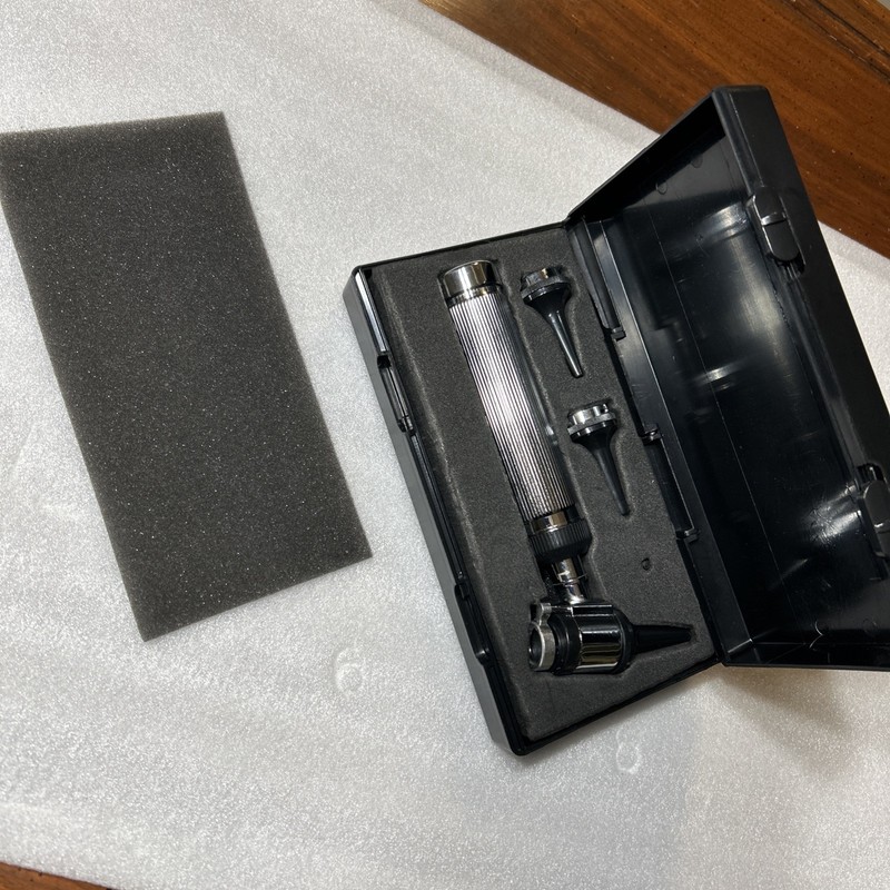 Otoscope Ophthalmoscope for Veterinary Use. Diagnostic Set