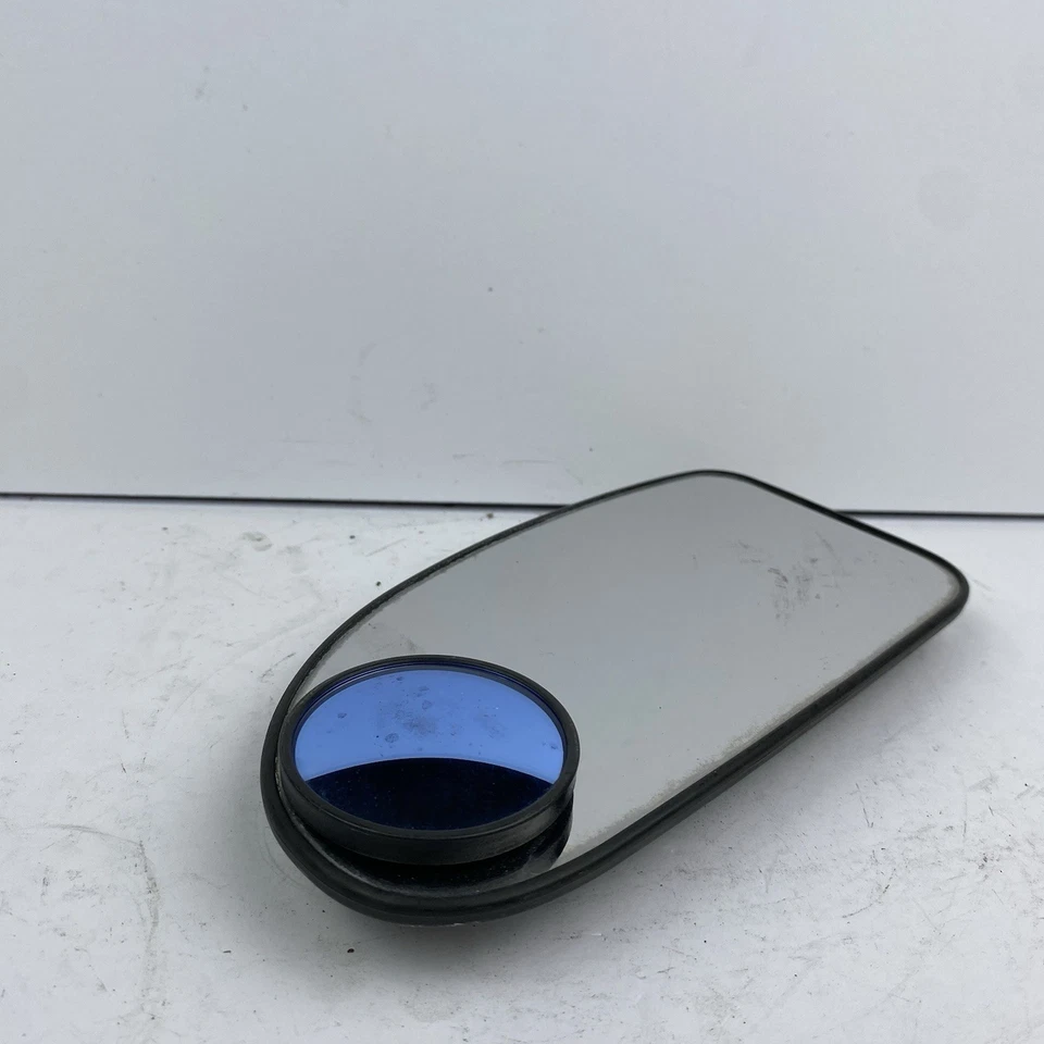 Ford Focus 1999 Mirror Glass Drivers Left Side OEM - Image 4 of 4